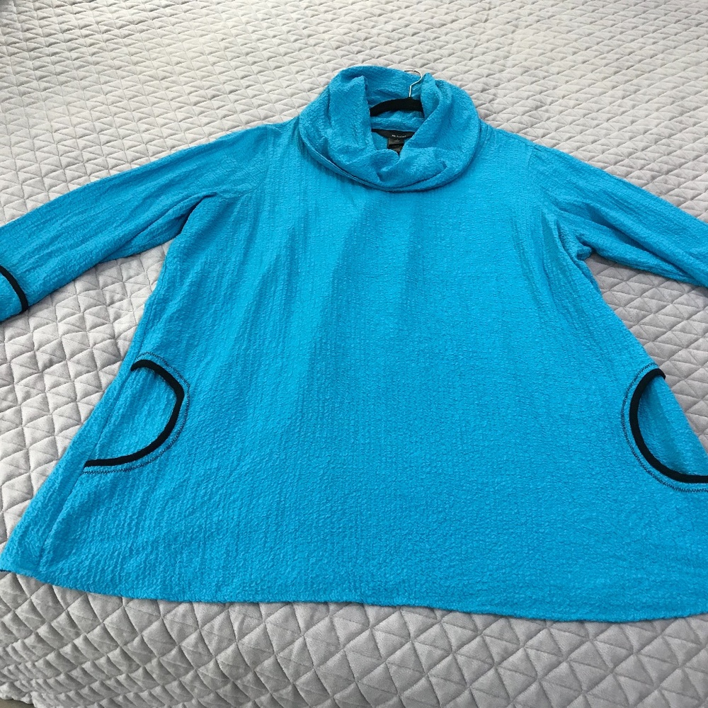 Ali Miles Swing Top